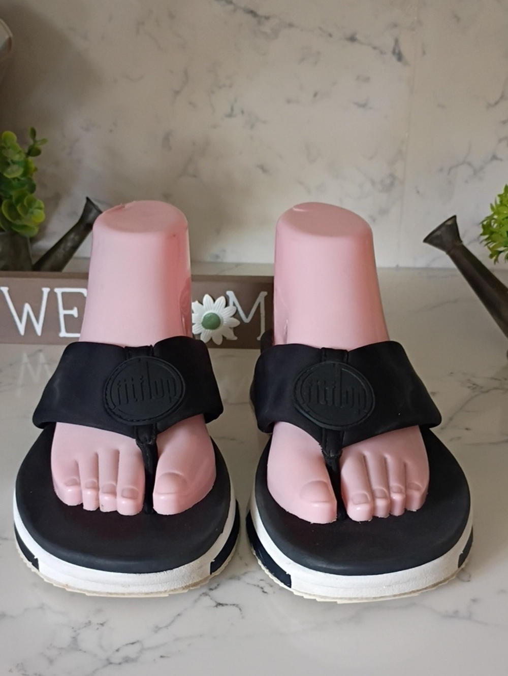 FitFlop Black and White Thong Platform Sandals - Women